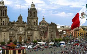 Zocalo Plaza