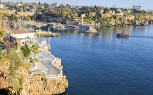 Panor�mica del puerto de Antalya