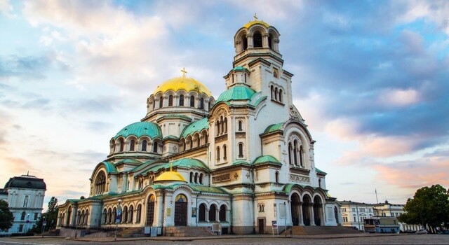 Ruman�a y Bulgaria, las joyas Europeas por descubrir + noche PRE en BUH + excursi�n al Palacio Primaverii 2