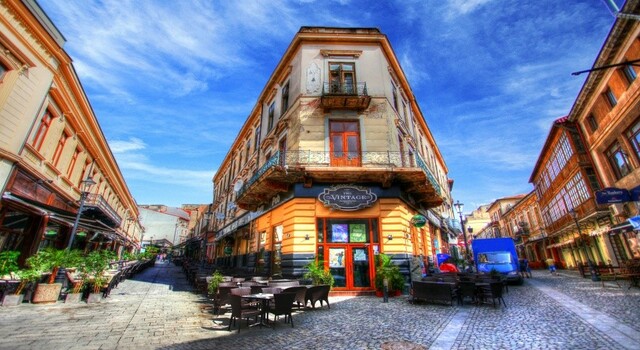 Ruman�a y Bulgaria, las joyas Europeas por descubrir + noche PRE en BUH + excursi�n al Palacio Primaverii 4