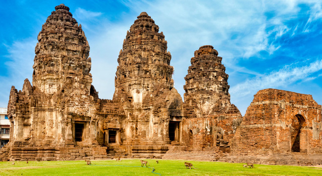 9 D�AS BANGKOK TAILANDIA AL COMPLETO CON TEMPLO BLANCO Y MUJERES JIRAFA 5