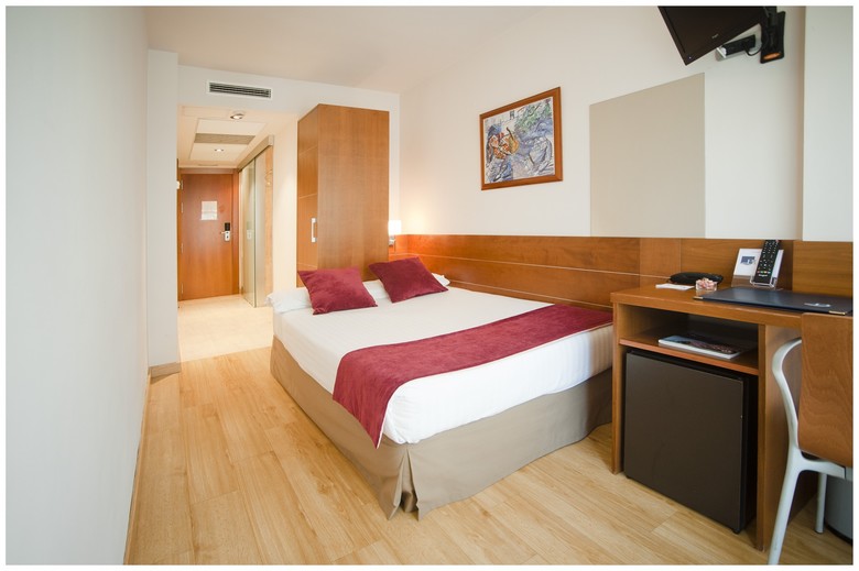 Hotel Longoria Plaza