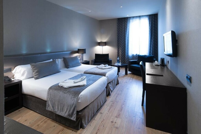 Hotel Catalonia Portal De L��ngel
