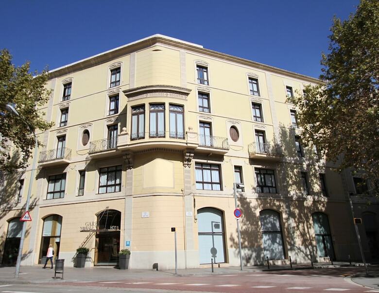 Hotel Dwo Garbi Millenni