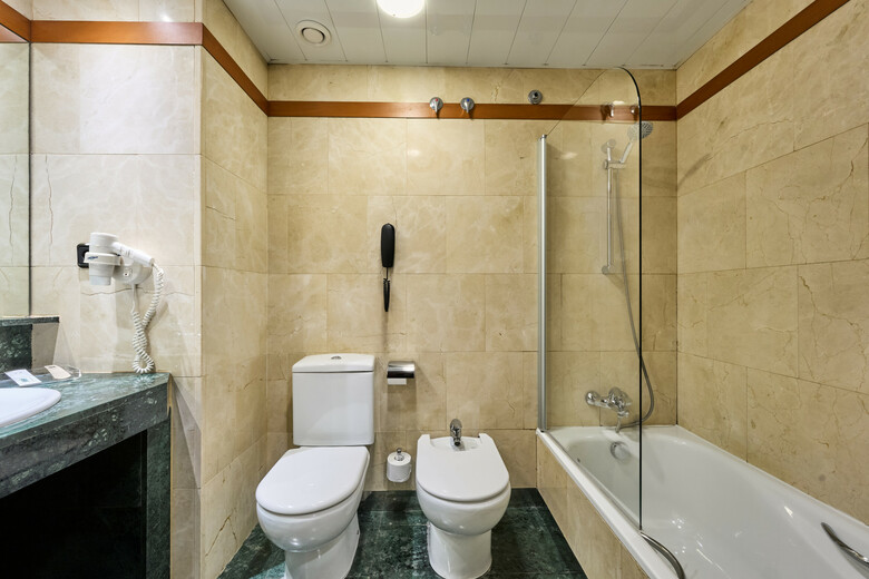Catalonia Gran Hotel Verdi