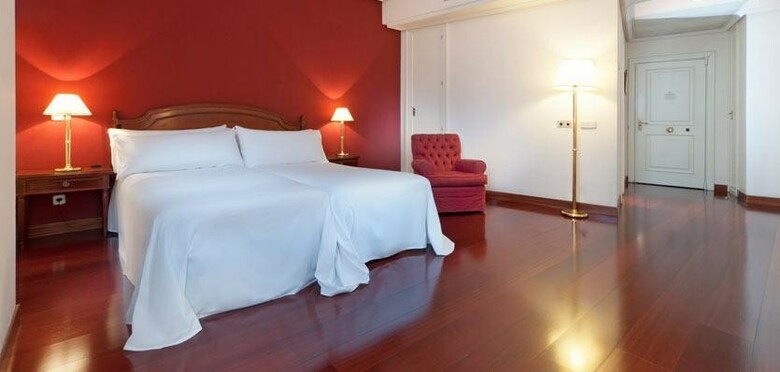 TRYP Madrid Ambassador Hotel