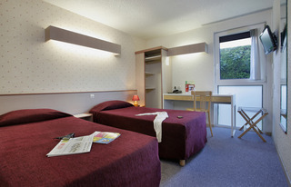 Inter-hotel Aries