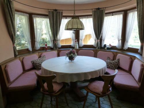 Hostal Landhaus Laner