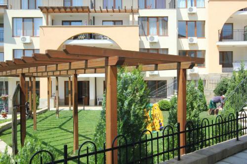 Arkite Holiday Apartments