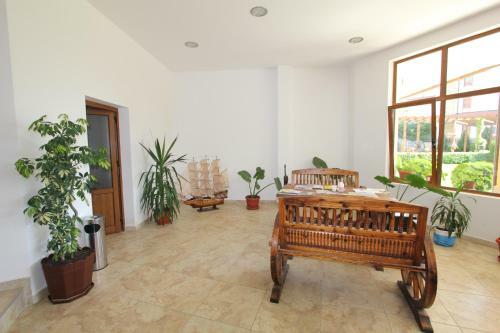Arkite Holiday Apartments