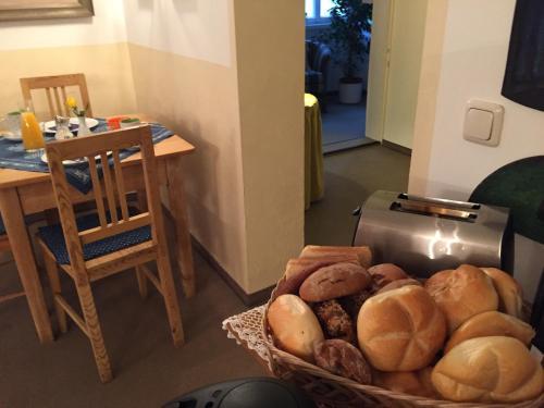 Hostal Pension Haus Koller