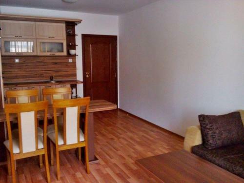 Sunny Beach Apartment 100