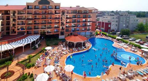 Sunny Beach Apartment 100