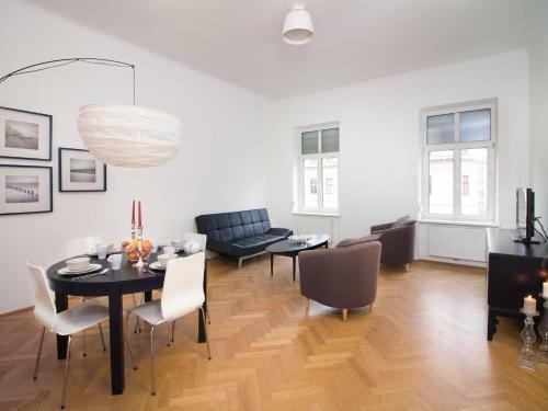 Apartamentos Central Vienna-living