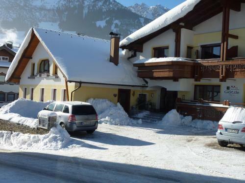 Hostal G�stehaus Gl�tzle
