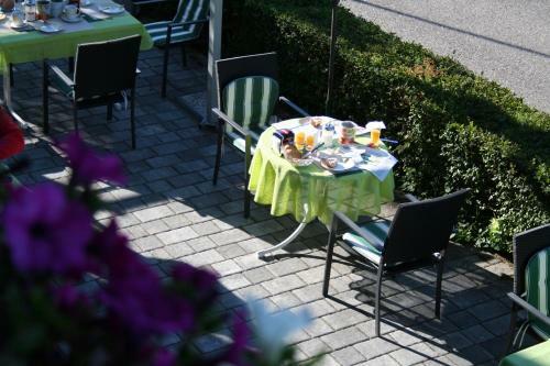 Bed & Breakfast Fr�hst�ckspension Mokina