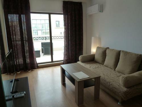 Golden Dunes Primorsko Apartments