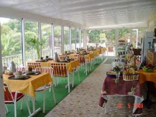 Bed & Breakfast Villa Tricoli