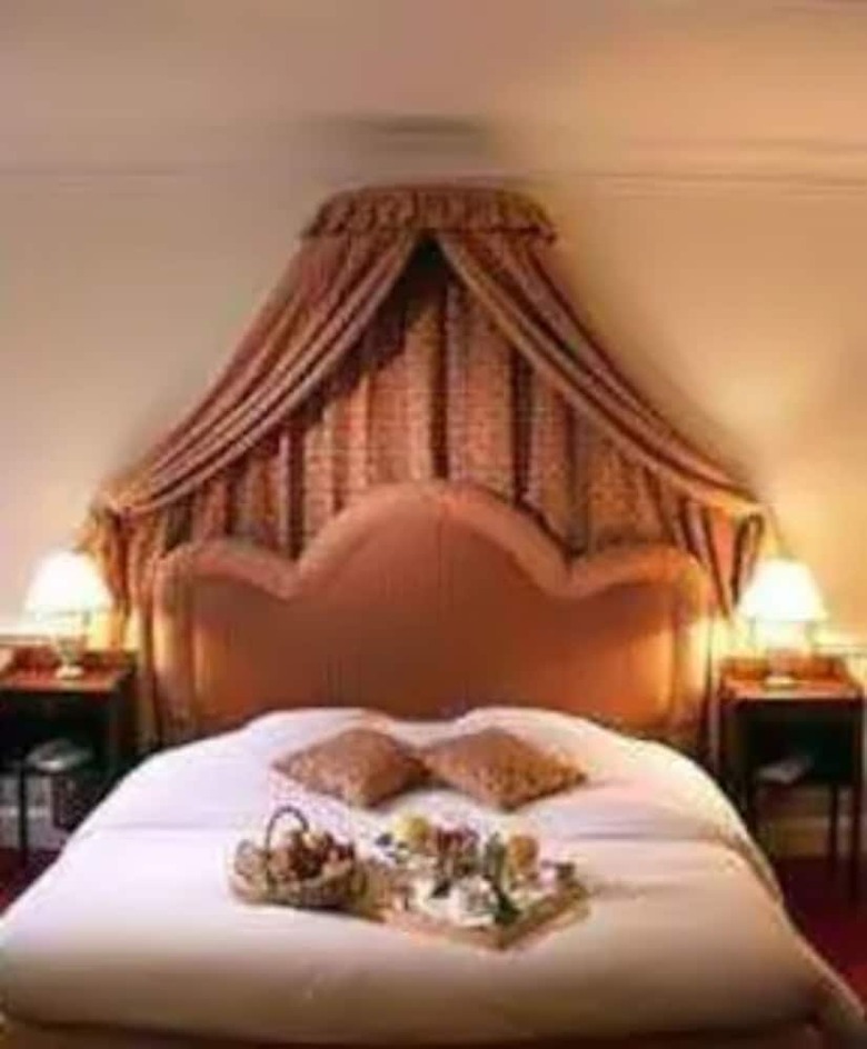 Hotel Ch�teau Des Comtes De Challes