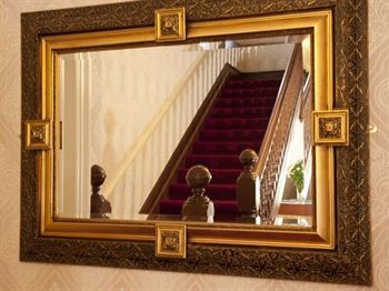 Albergue Denewood Hotel
