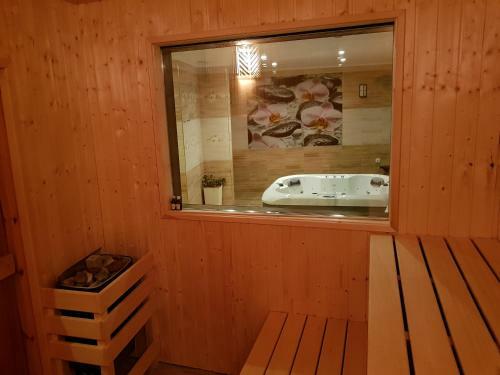 Hostal Family Hotel The Hunter's Lodge