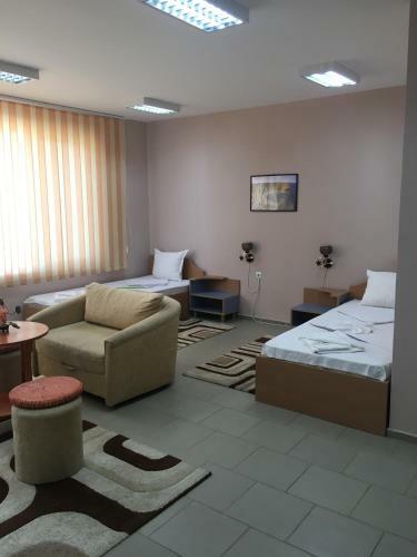 Hostal Guest Rooms Stoni