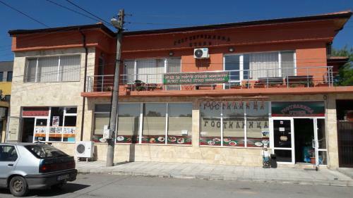 Hostal Guest Rooms Stoni