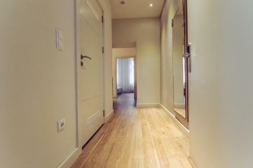 Aurellia Apartments