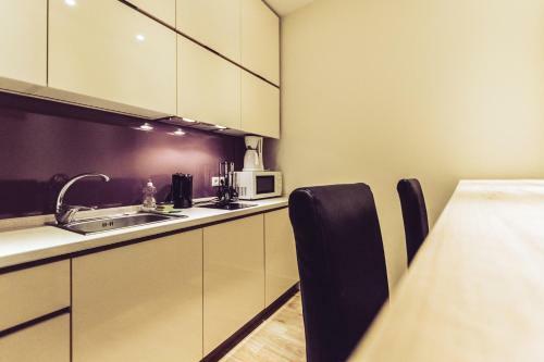 Aurellia Apartments
