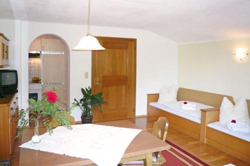 Hostal Landhaus Gstrein