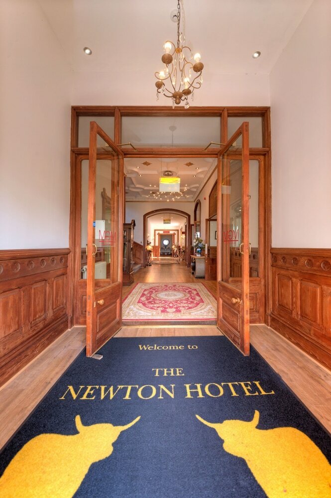 Newton Hotel