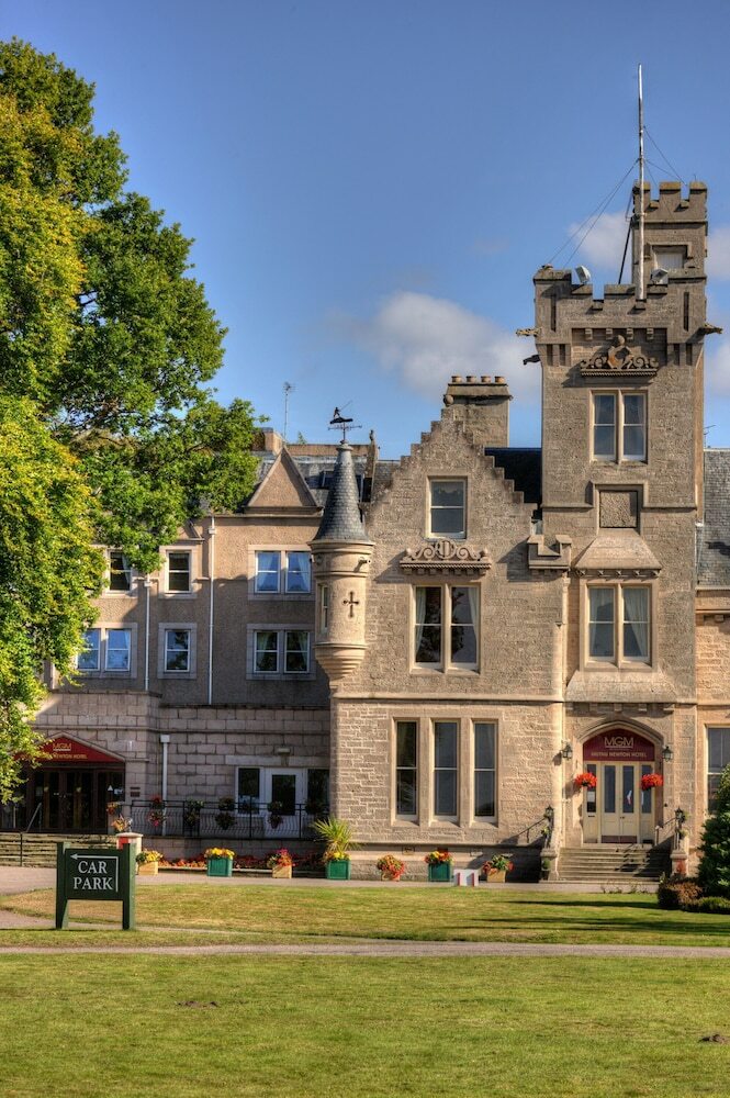 Newton Hotel