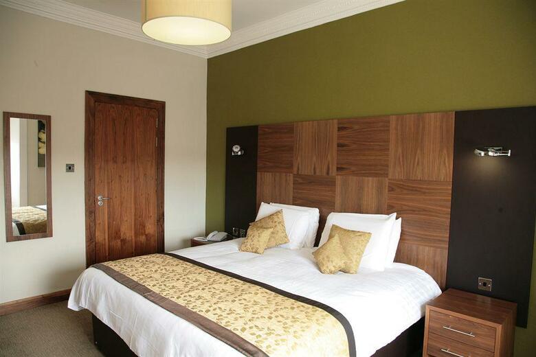 Acorn Hotel