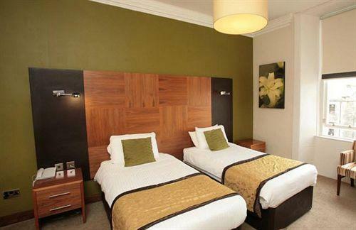 Acorn Hotel