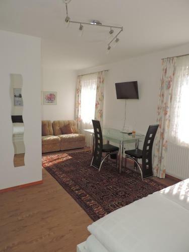 Hostal Pension Am Eschenbach