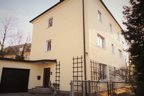 Hostal Pension Am Eschenbach