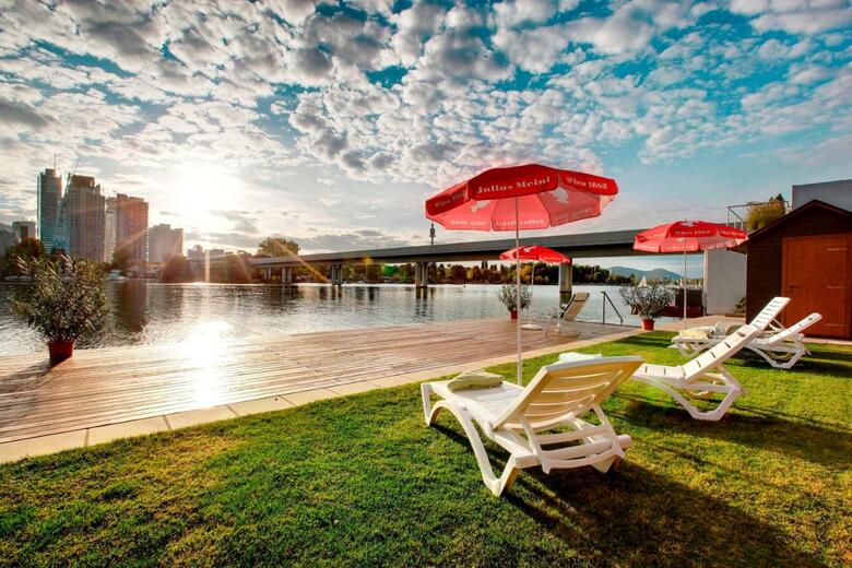 Strandhotel Alte Donau