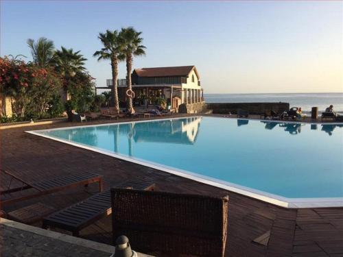 3 Bedroom Modern Duplex Apartment - Porto Antigo 1