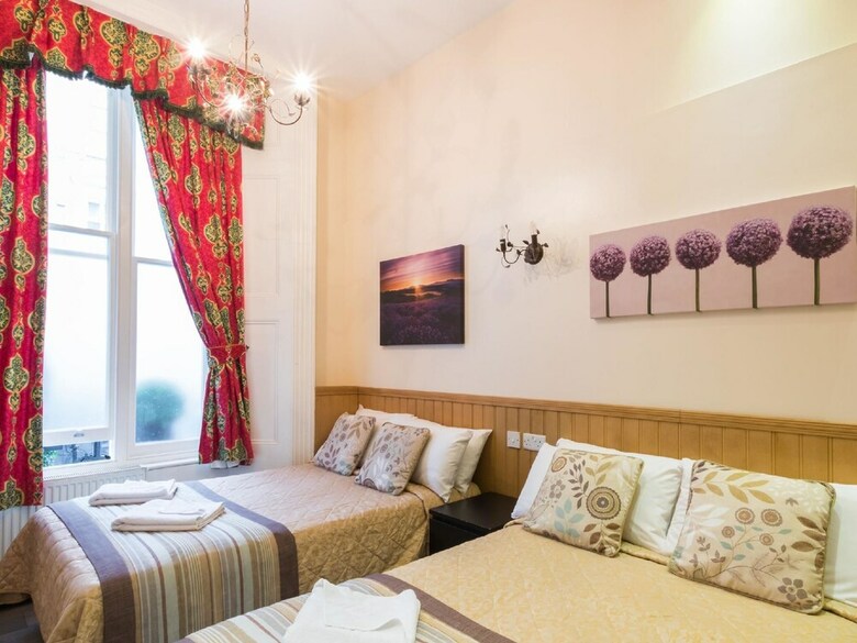 Notting Hill Gate Hotel