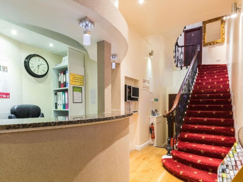 Notting Hill Gate Hotel