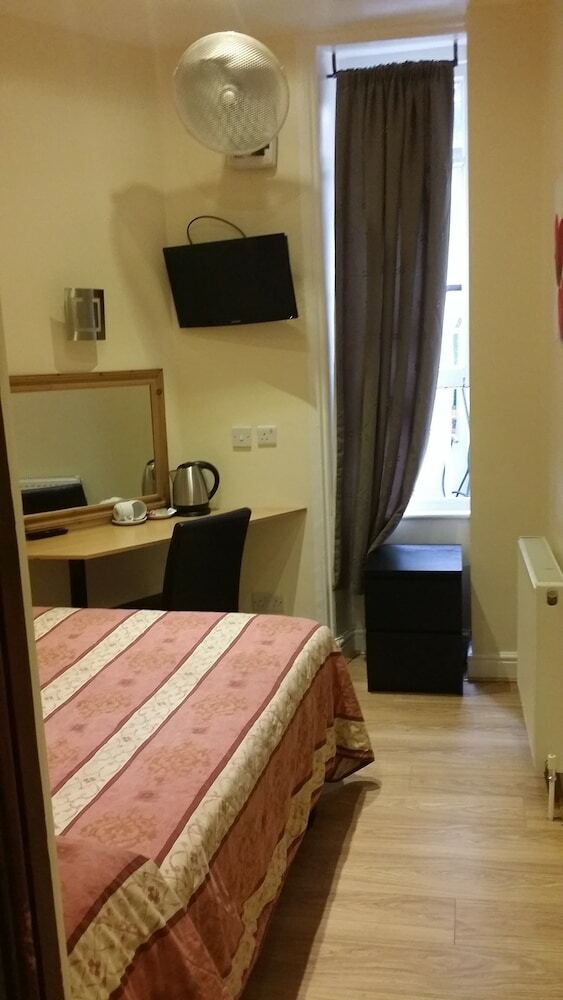 Notting Hill Gate Hotel