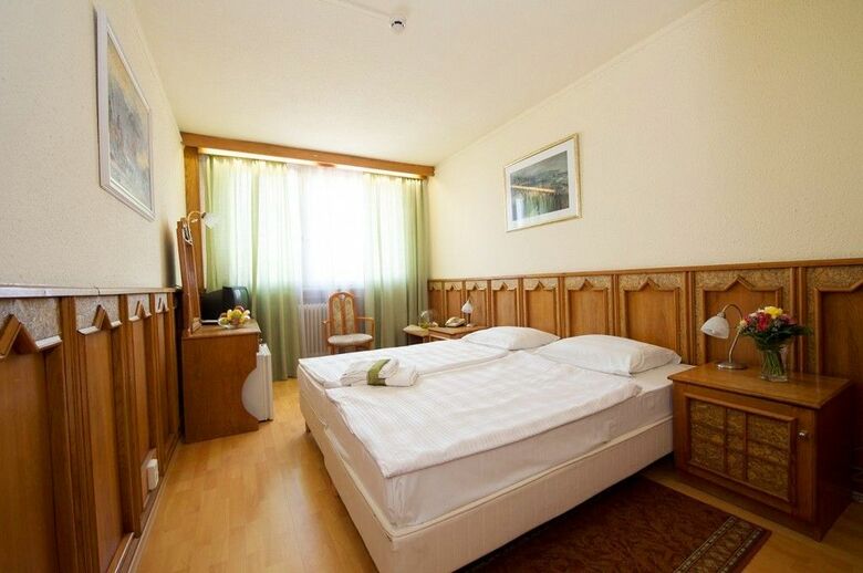 Civis Grand Hotel Aranybika