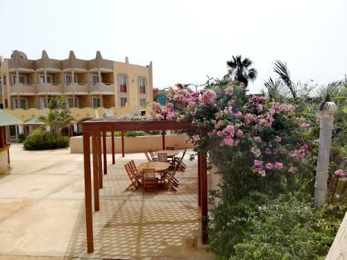 Aparthotel Tropical