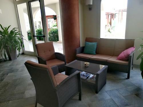 Aparthotel Tropical