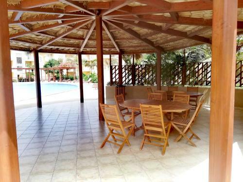 Aparthotel Tropical
