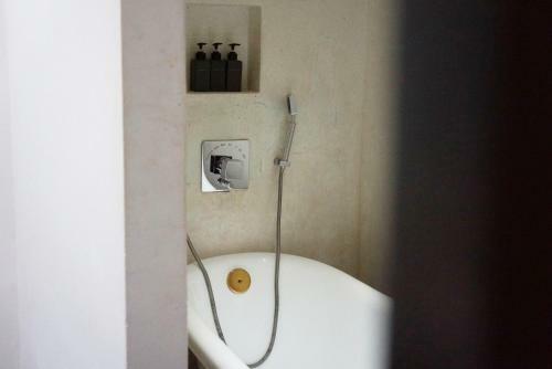 H Hotel Cambodia