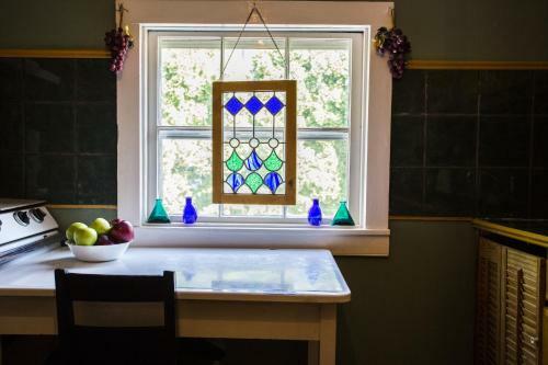 Niagara Cottage Rental
