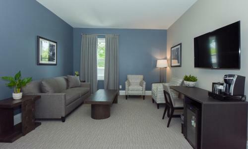 124 On Queen Hotel & Spa