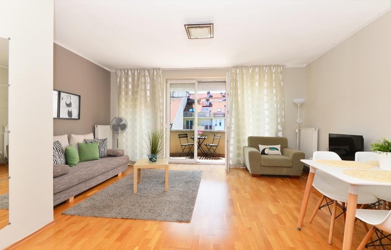 Central Passage Apartments