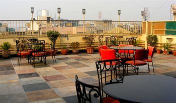 Hotel Pooja Palace
